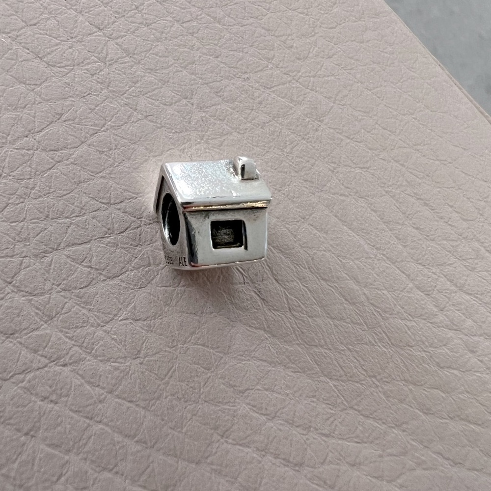 Pandora house charm